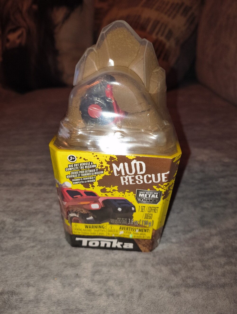 Tonka Mud Rescue Mini Vehicle in Gold and Red